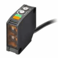 Omron E3JK2028E - retroreflectie, 9 m, 24 tot 240 vdc/24 tot 240 vac, relais, lo/do; 2 m